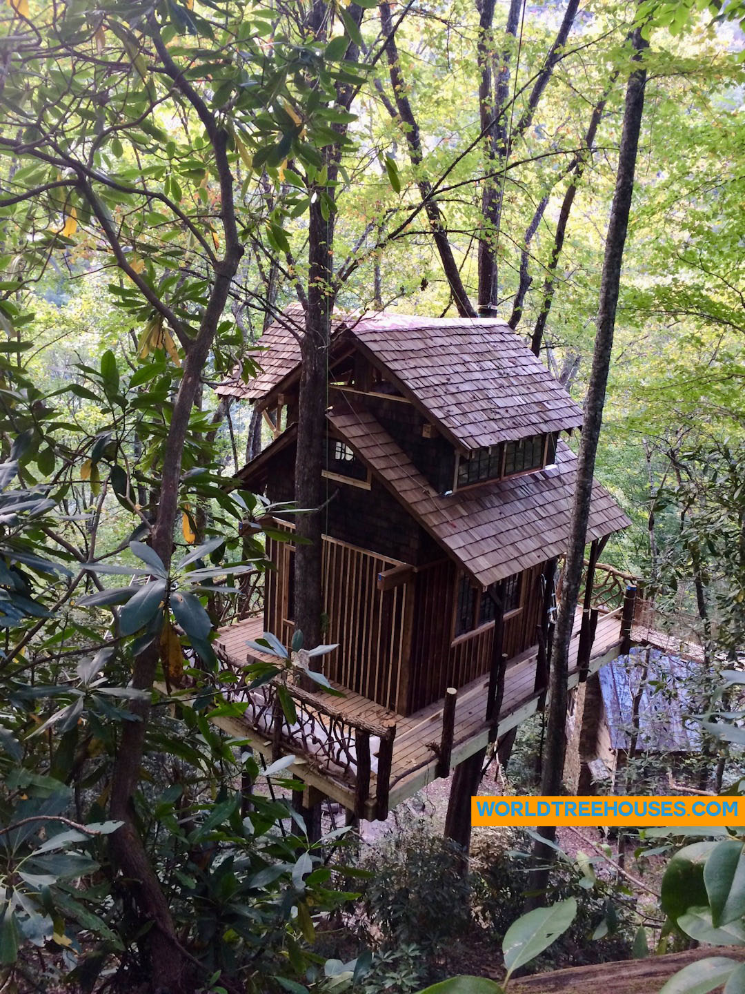 WNC tree house builders : Panthertown Siding and Railing